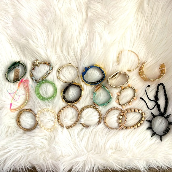 Bundle of 20 Cute Bracelets | Leather, Pearl, Studs - Picture 6 of 6